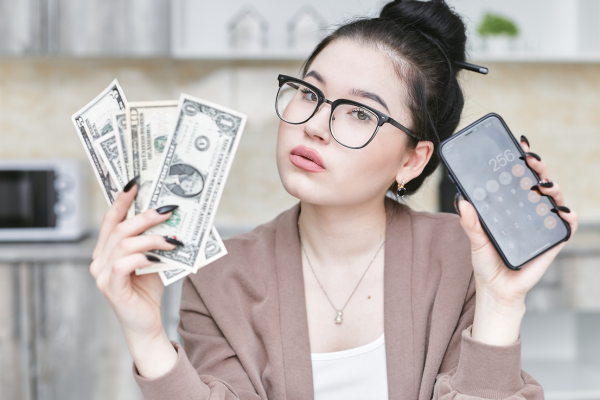 Ganhe Dinheiro com o que Você Já Sabe: Como Criar um Curso ou E-book Simples